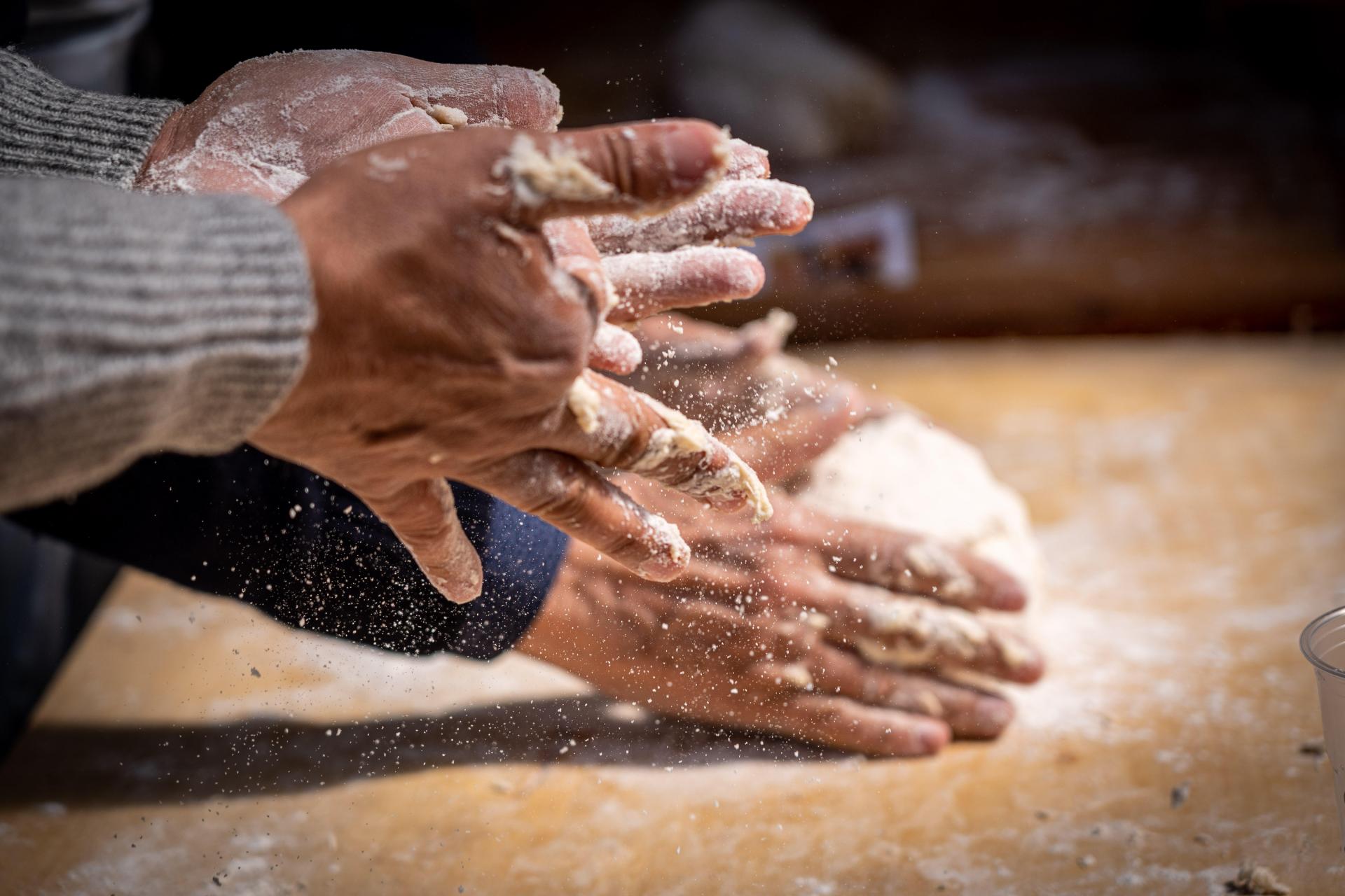 Mani in pasta photo by gooditaly