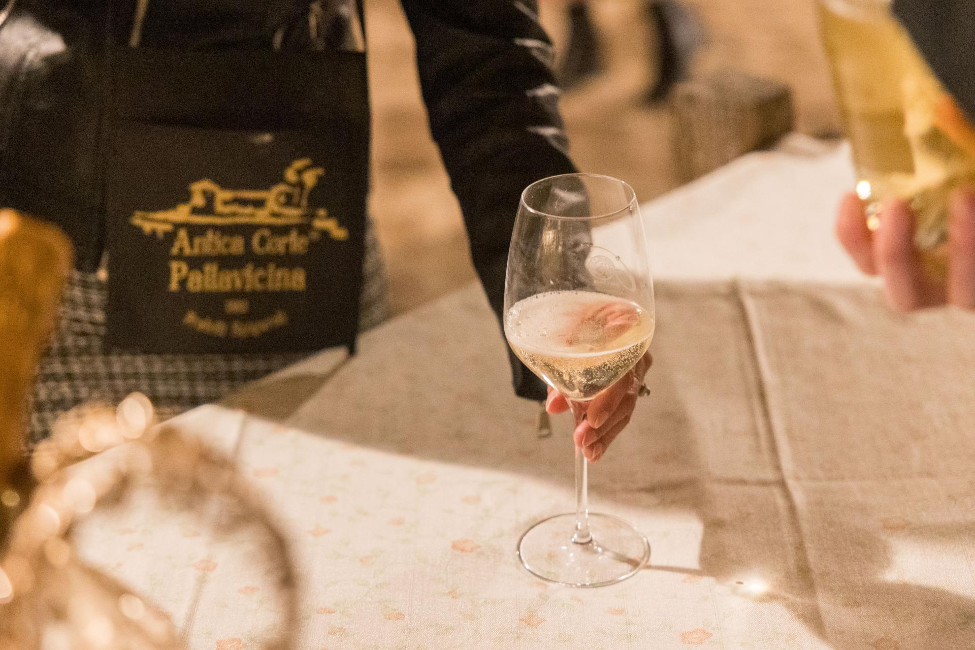 Vino bianco foto di Anna Pollonara